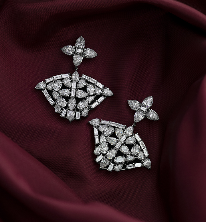 HEP32 Princess Diamond Stud Earrings | Shining Diamonds®