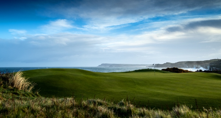 US Open golf landscape with blue skies