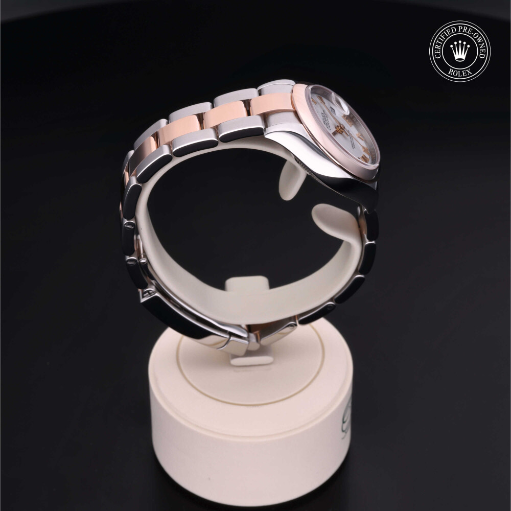 rolex-certified-pre-owned-Lady-Datejust -28 mm-Everose Rolesor-2019-279161