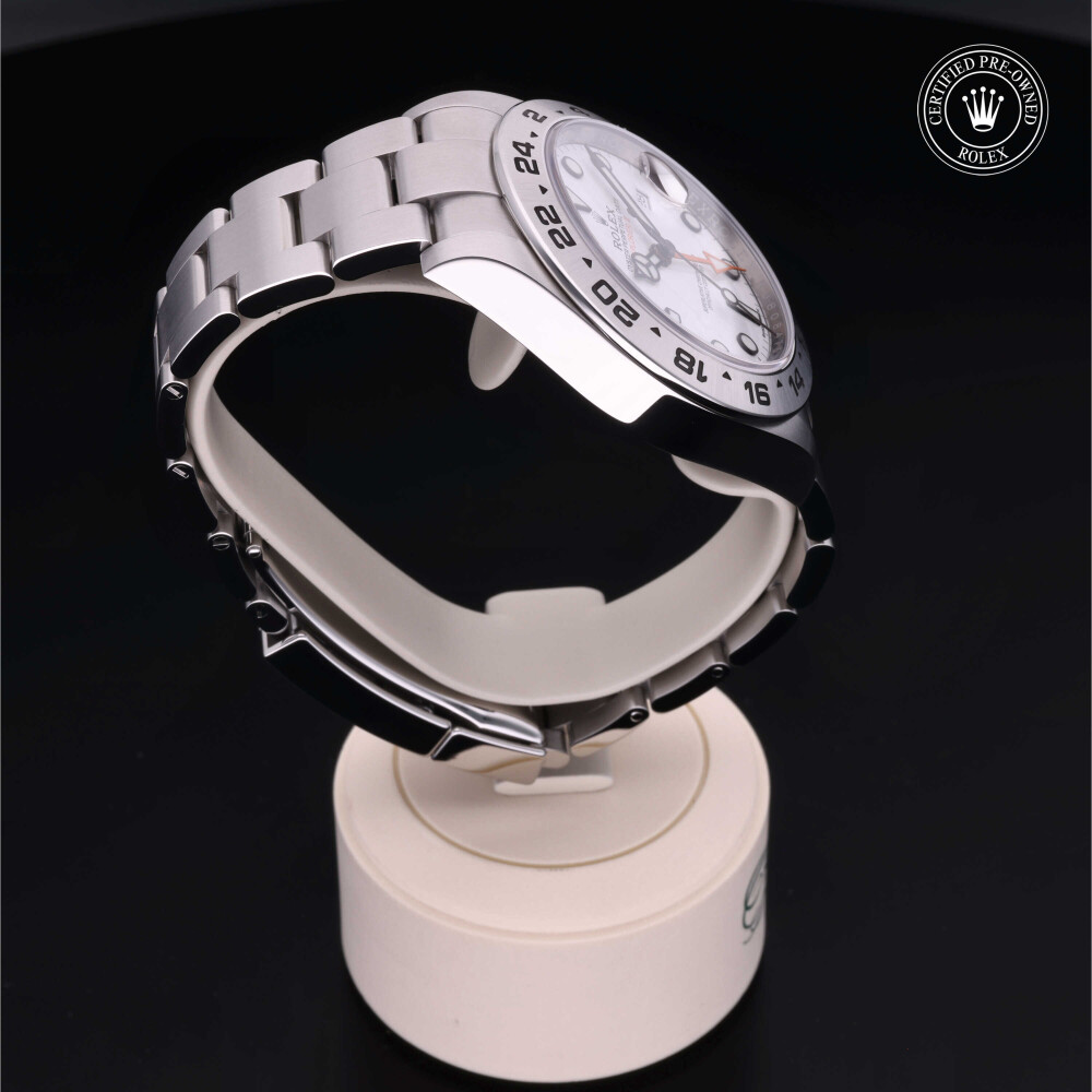 rolex-certified-pre-owned-Explorer II-42 mm-Oystersteel-2019-M216570-0001