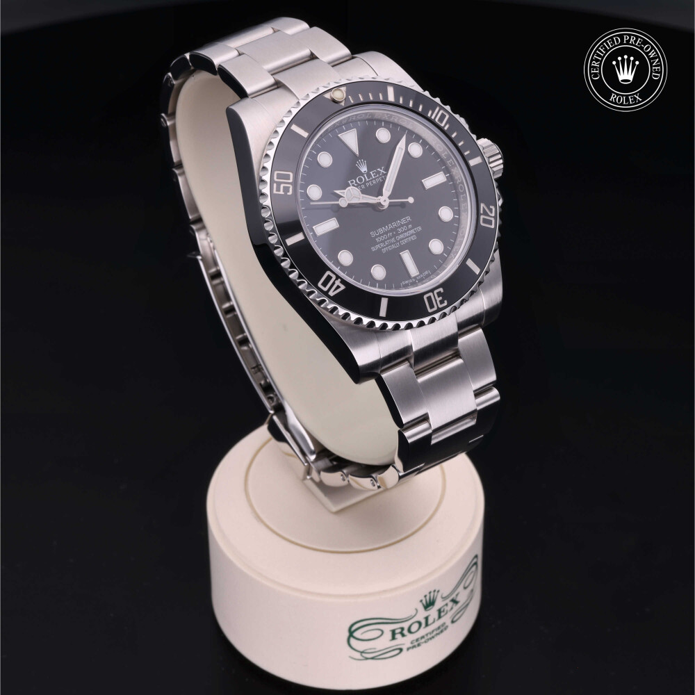 Pre owned submariner date clearance