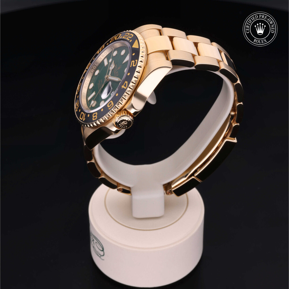 rolex-certified-pre-owned-GMT-Master II-40 mm-18ct Yellow Gold-2010-116718