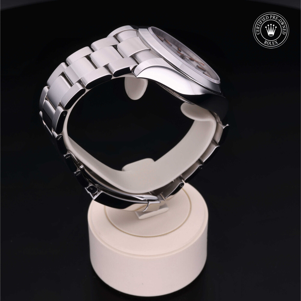 rolex-certified-pre-owned-Milgauss-40 mm-Oystersteel-2016-M116400-0002