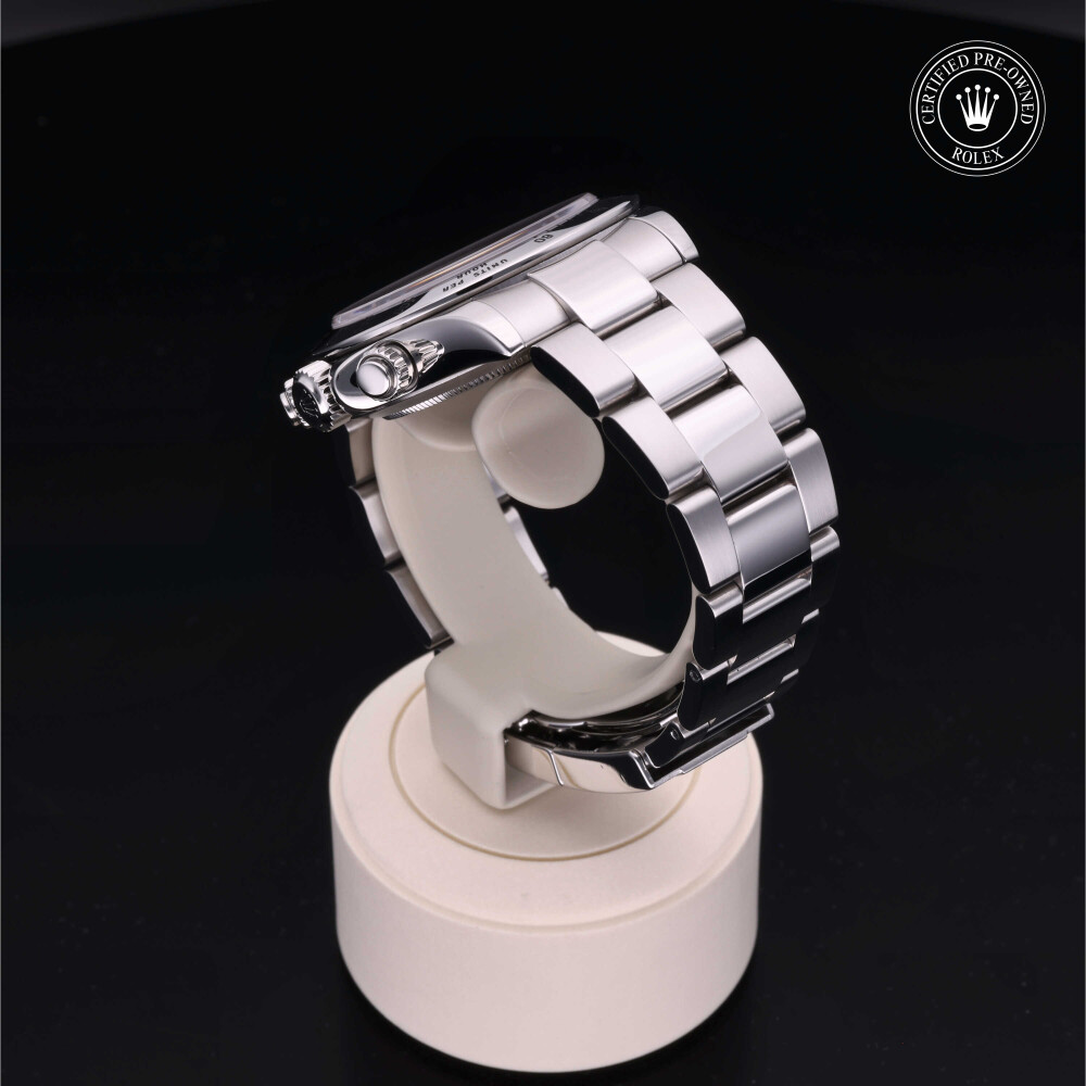 rolex-certified-pre-owned-Cosmograph Daytona-40 mm-Oystersteel-2005-M116520-0009