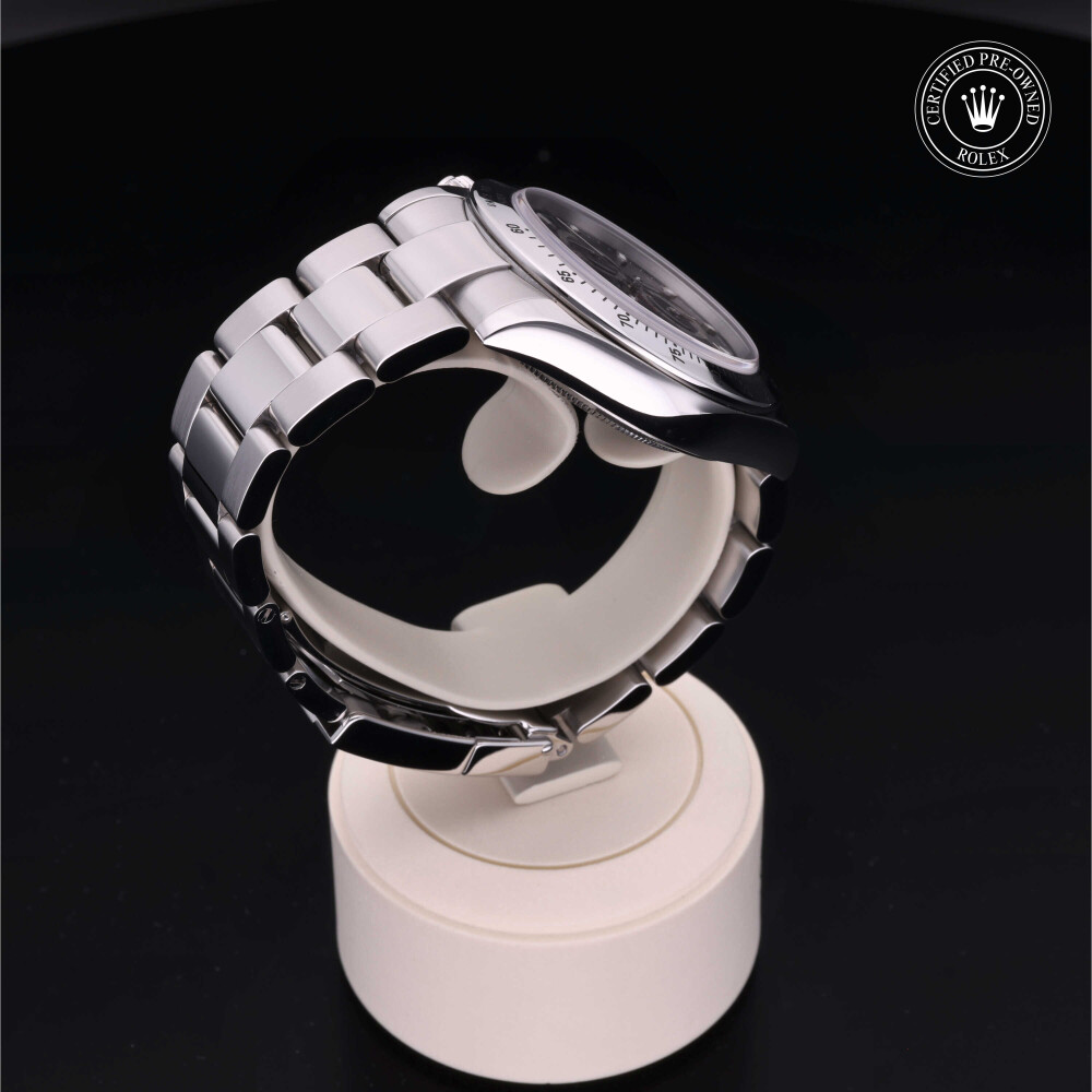 rolex-certified-pre-owned-Cosmograph Daytona-40 mm-Oystersteel-2005-M116520-0009