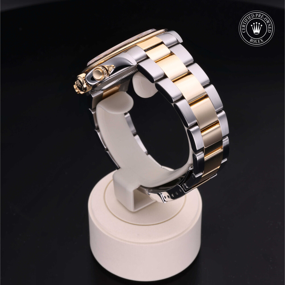 rolex-certified-pre-owned-Cosmograph Daytona-40 mm-Yellow Rolesor-1996-M16523-0012