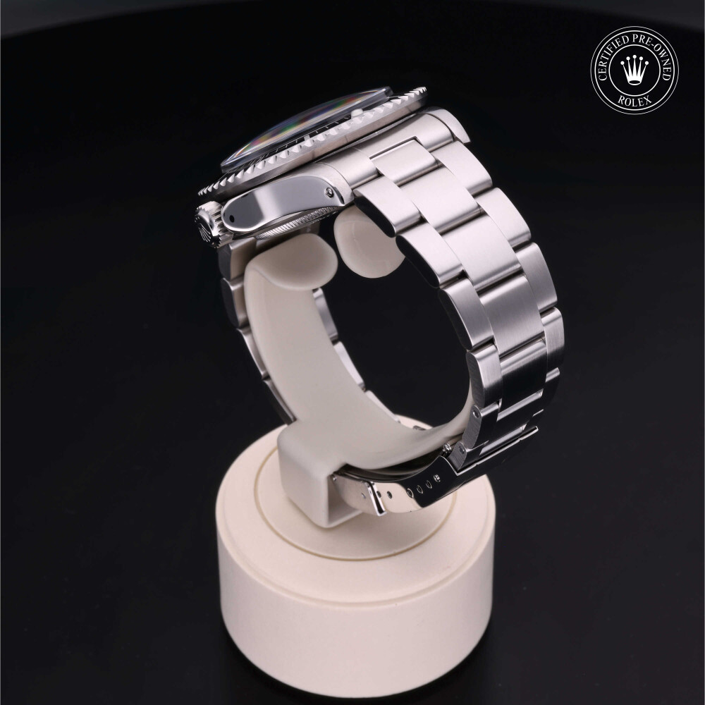 rolex-certified-pre-owned-Sea-Dweller-40 mm-Stainless Steel-1982-M1665/0