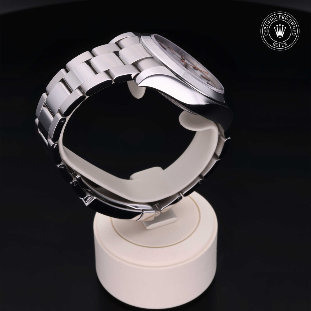 rolex-certified-pre-owned-Milgauss-40 mm-Oystersteel-2016-116400