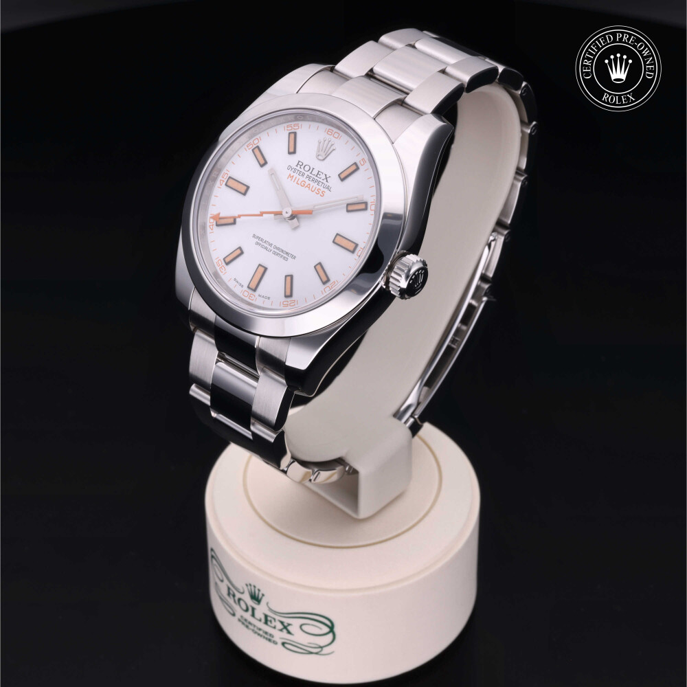 rolex-certified-pre-owned-Milgauss-40 mm-Oystersteel-2016-116400