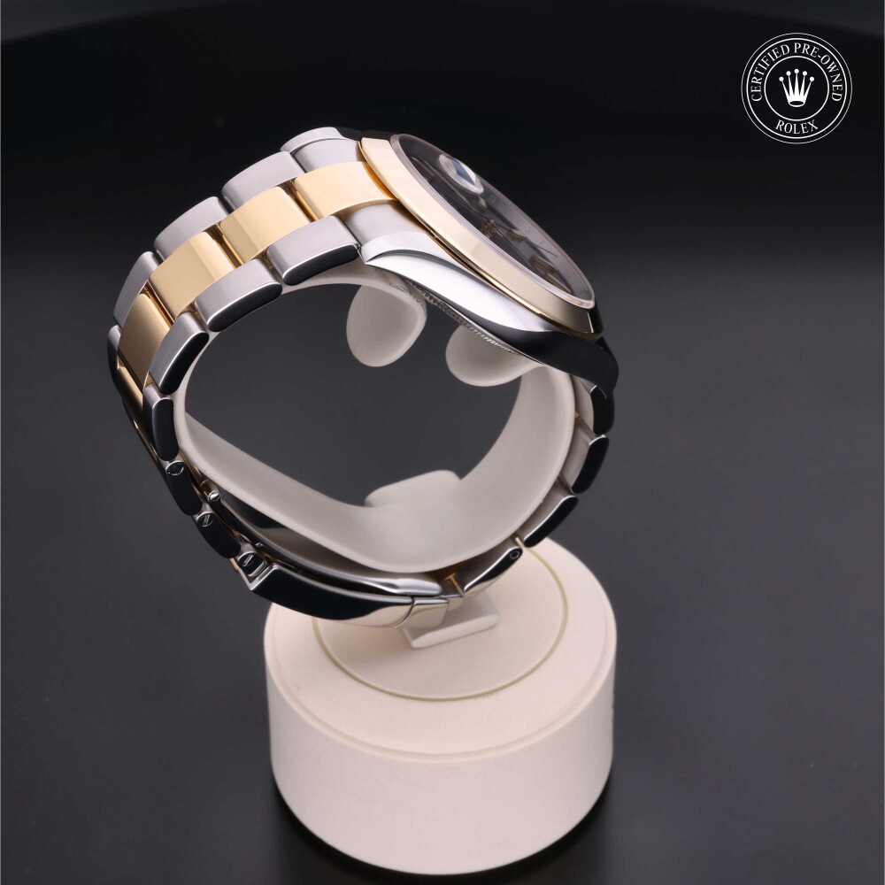 rolex-certified-pre-owned-Datejust-41 mm-Yellow Rolesor-2017-M126303-0013