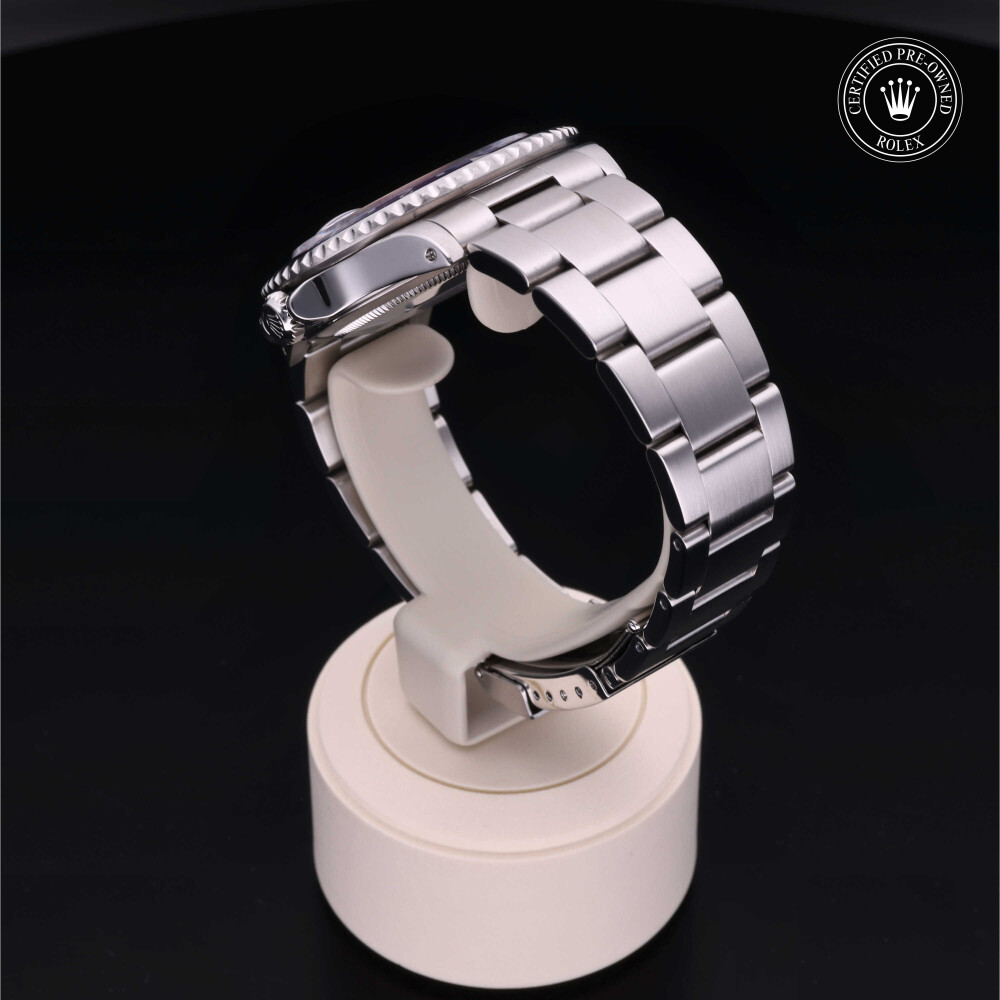 GMT-Master II