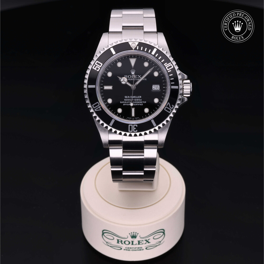 rolex-certified-pre-owned-Sea-Dweller-40 mm-Oystersteel-2005-M16600-0003