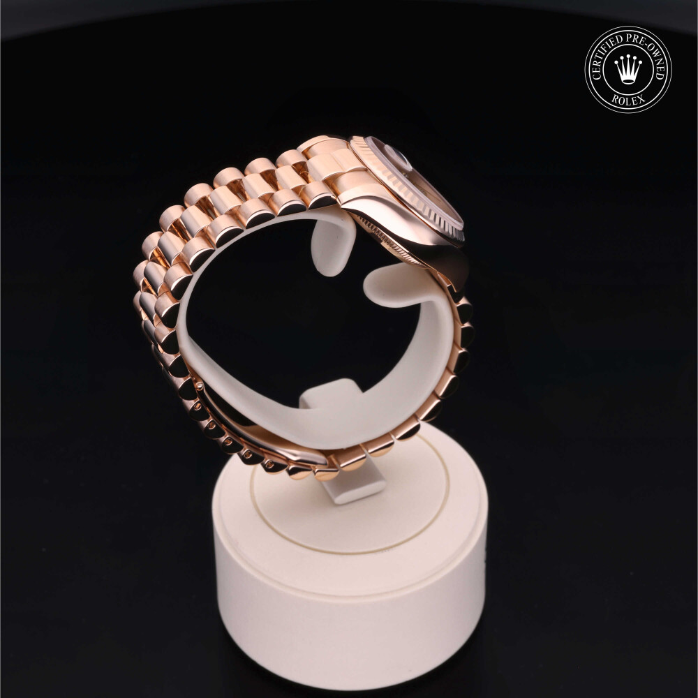 rolex-certified-pre-owned-Lady-Datejust-26 mm-18ct Rose Gold-2002-M179175-0039