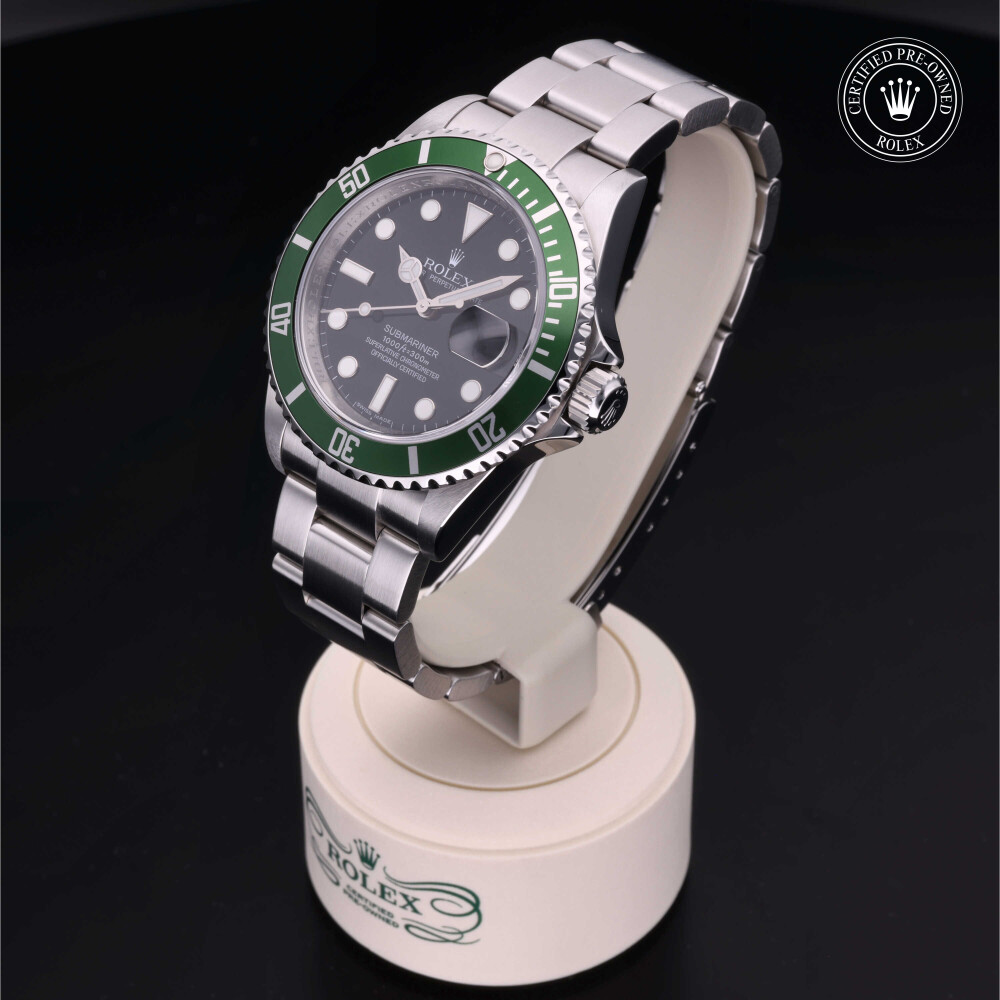 rolex-certified-pre-owned-Submariner Date-40 mm-Oystersteel-2008-M16610LV-0002