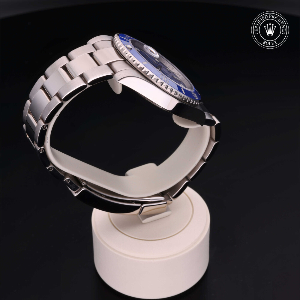 rolex-certified-pre-owned-Submariner Date-40 mm-18ct White Gold-2009-M116619LB-0001