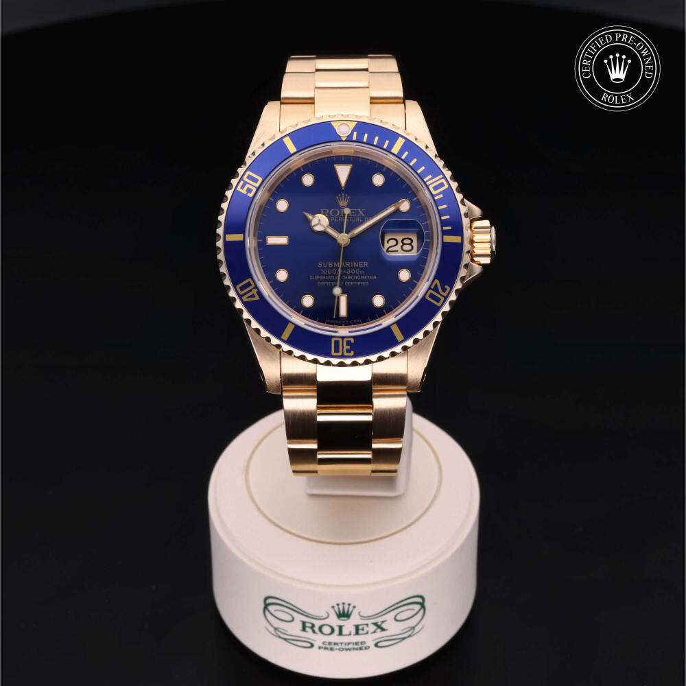 Rolex Certified Pre Owned Submariner Date 40 mm 16618