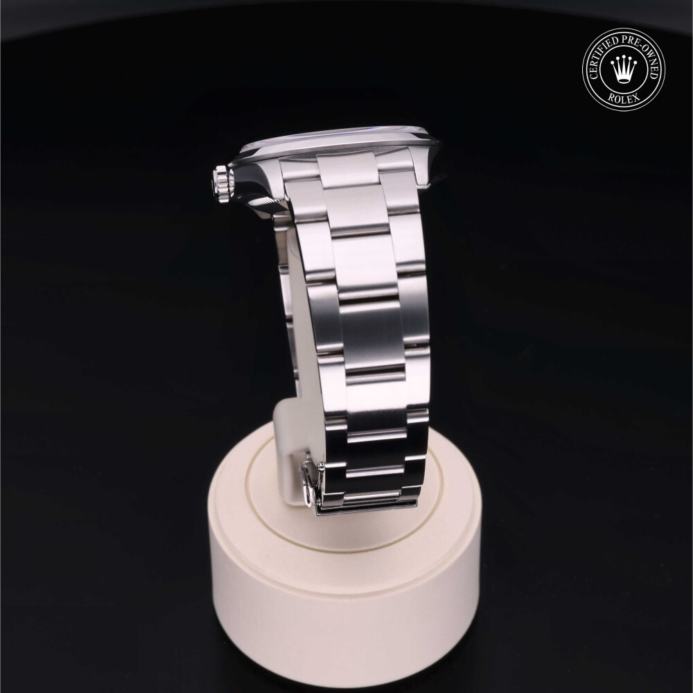 rolex-certified-pre-owned-Explorer-36 mm-Oystersteel-2005-M114270-0002