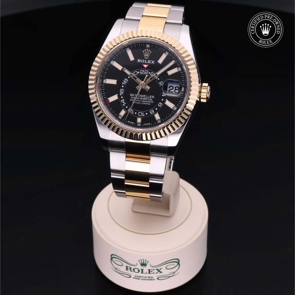 Sky dweller two discount tone black dial