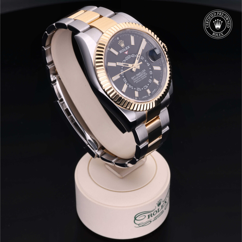 Pre owned sky dweller top