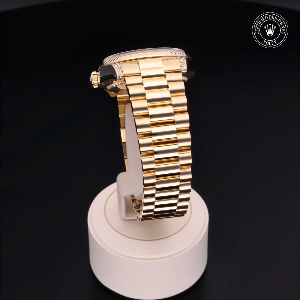 rolex-certified-pre-owned-Day-Date-36 mm-18ct Yellow Gold-2011-M118338-0022