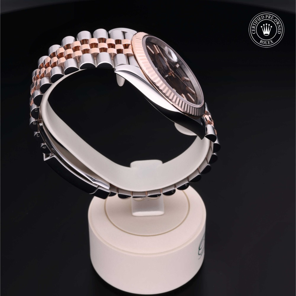 rolex-certified-pre-owned-Datejust-41 mm-Everose Rolesor-2018-M126331-0002