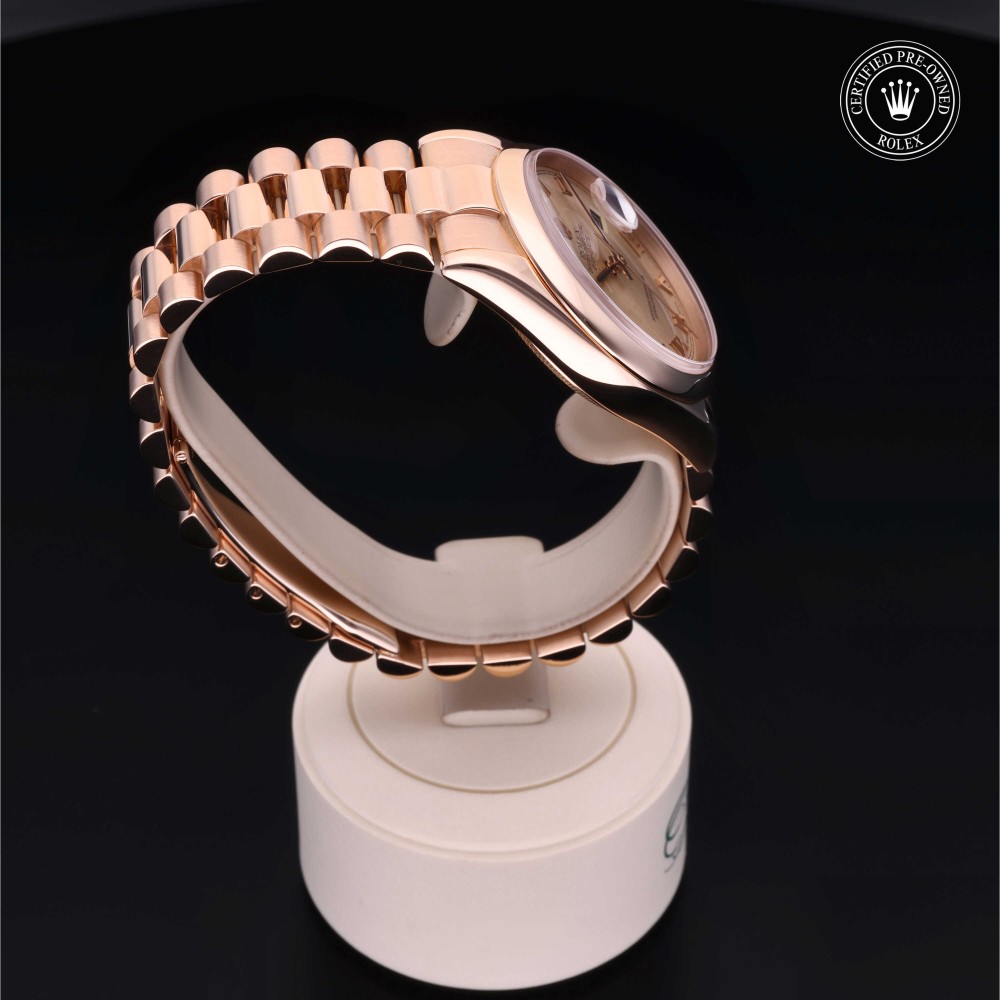 rolex-certified-pre-owned-Day-Date-36 mm-18ct Everose Gold-2005-M118205-0043
