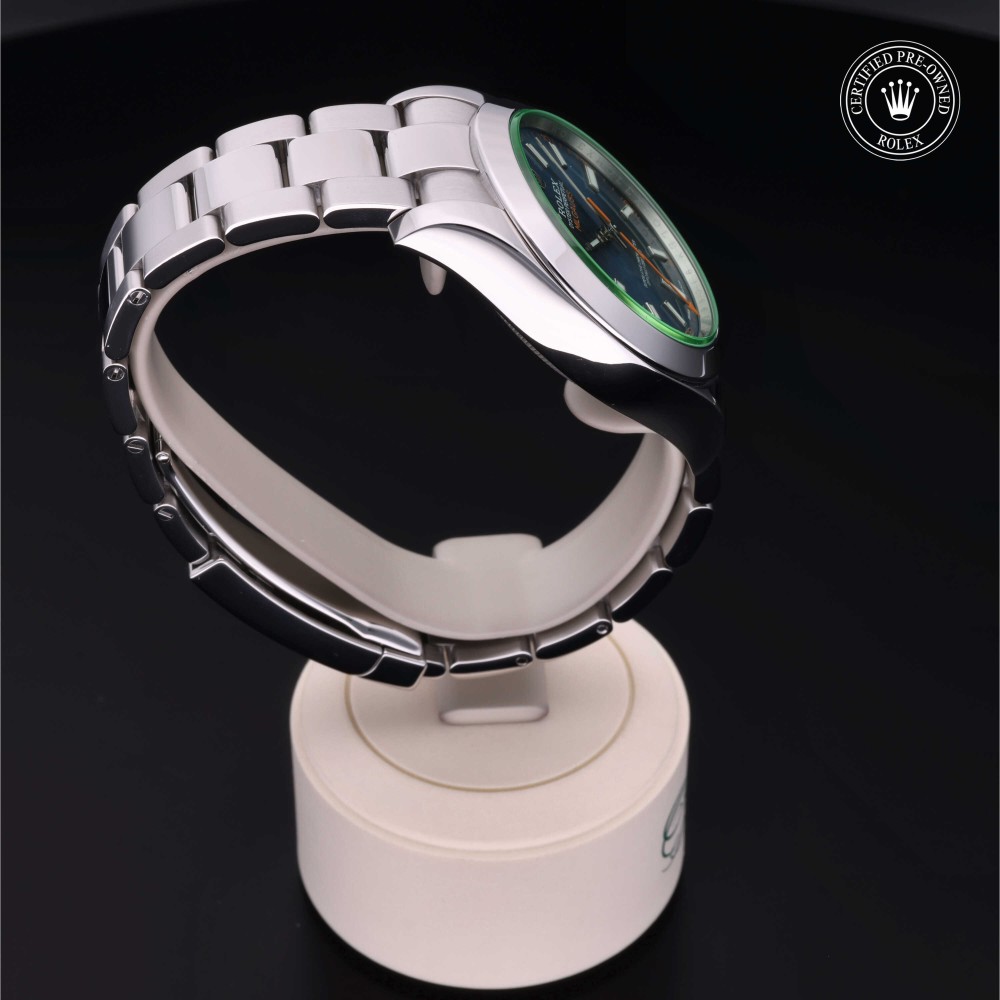 rolex-certified-pre-owned-Milgauss-40 mm-Oystersteel-2017-116400GV