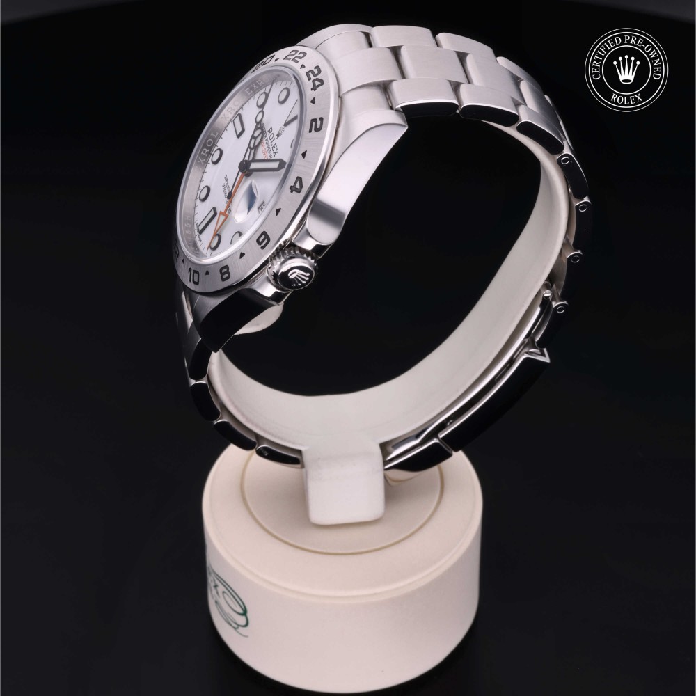 rolex-certified-pre-owned-Explorer II-42 mm-Oystersteel-2017-M216570-0001