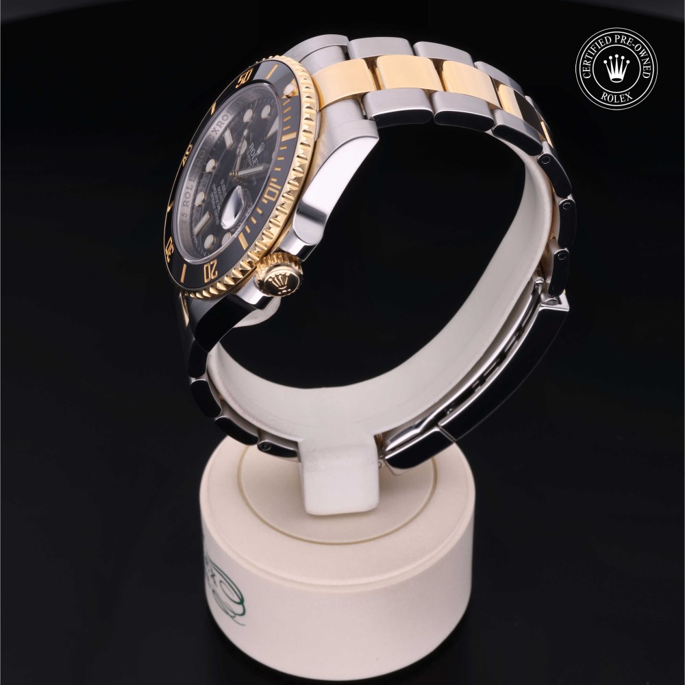 rolex-certified-pre-owned-Submariner Date-40 mm-Yellow Rolesor-2013-M116613LN-0001