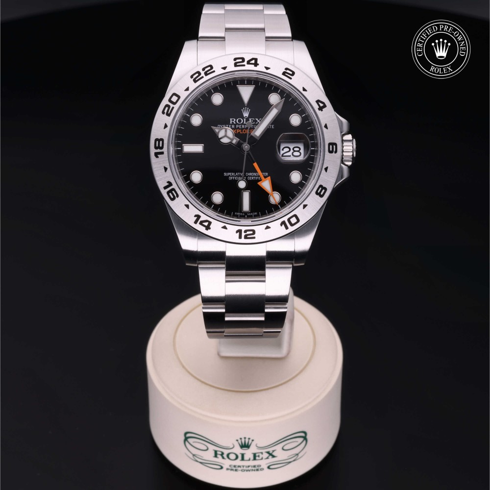 rolex-certified-pre-owned-Explorer II-42 mm-Oystersteel-2016-216570