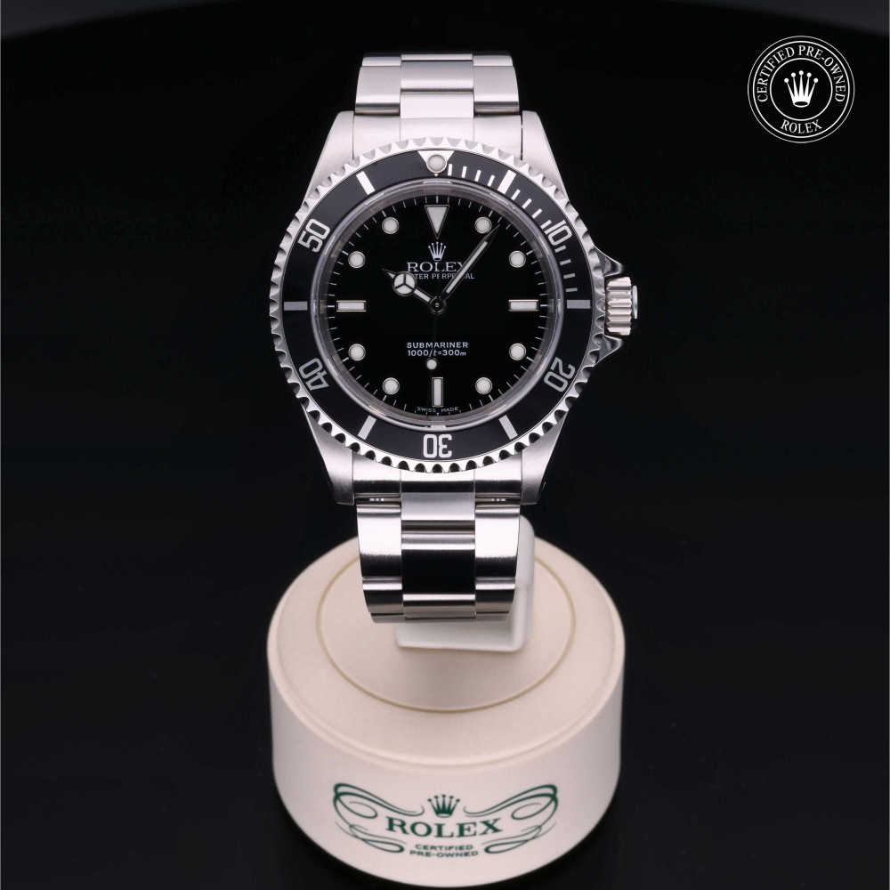 rolex-certified-pre-owned-Submariner-40 mm-Oystersteel-2004-M14060M-0004