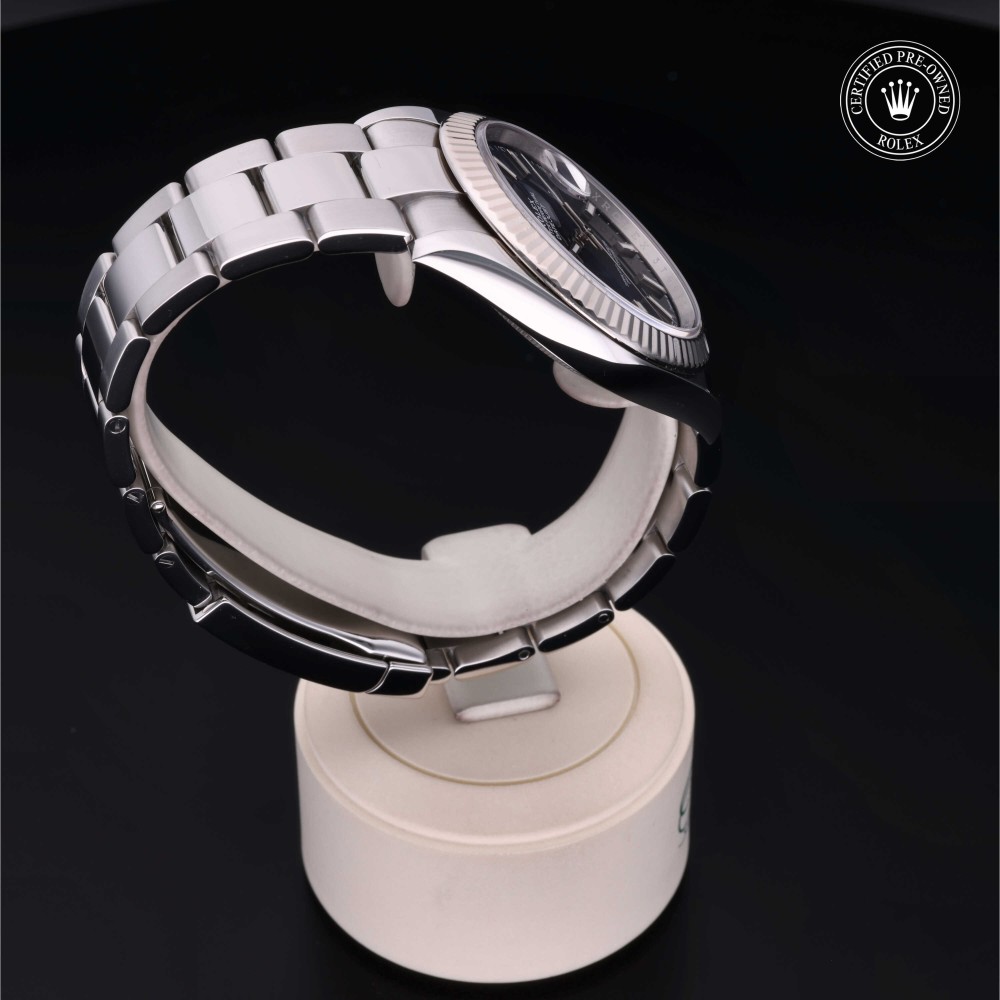 rolex-certified-pre-owned-Datejust-41 mm-White Rolesor-2021-M126334-0002
