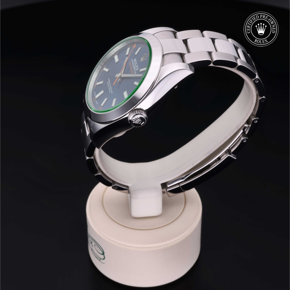rolex-certified-pre-owned-Milgauss-40 mm-Oystersteel-2021-M116400GV-0002
