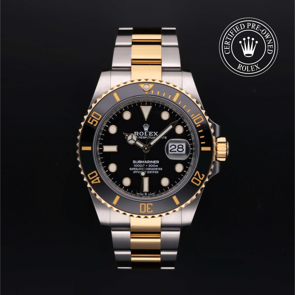 rolex-certified-pre-owned-Submariner Date-41 mm-Yellow Rolesor-2021-M126613LN-0002
