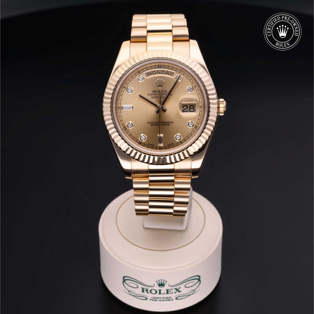 rolex-certified-pre-owned-Day-Date II-41 mm-18ct Yellow Gold-2010-M218238-0010