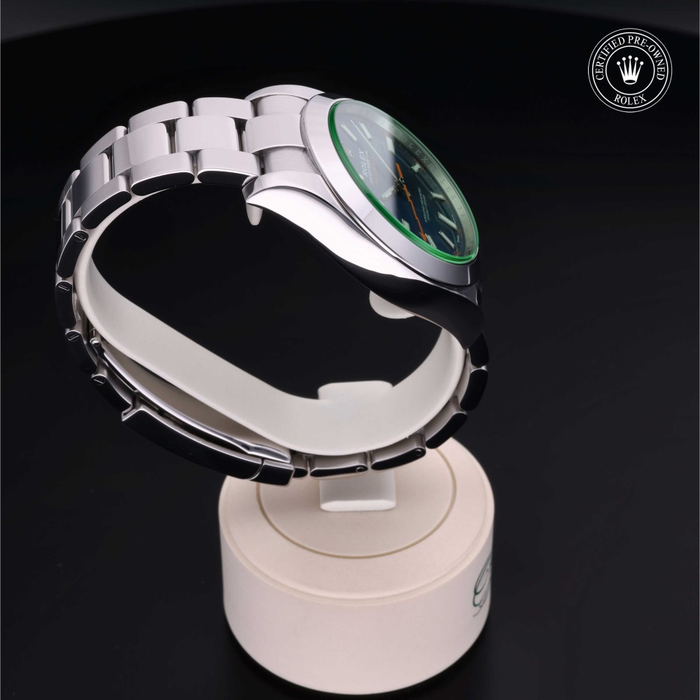 rolex-certified-pre-owned-Milgauss-40 mm-Oystersteel-2018-M116400GV-0002