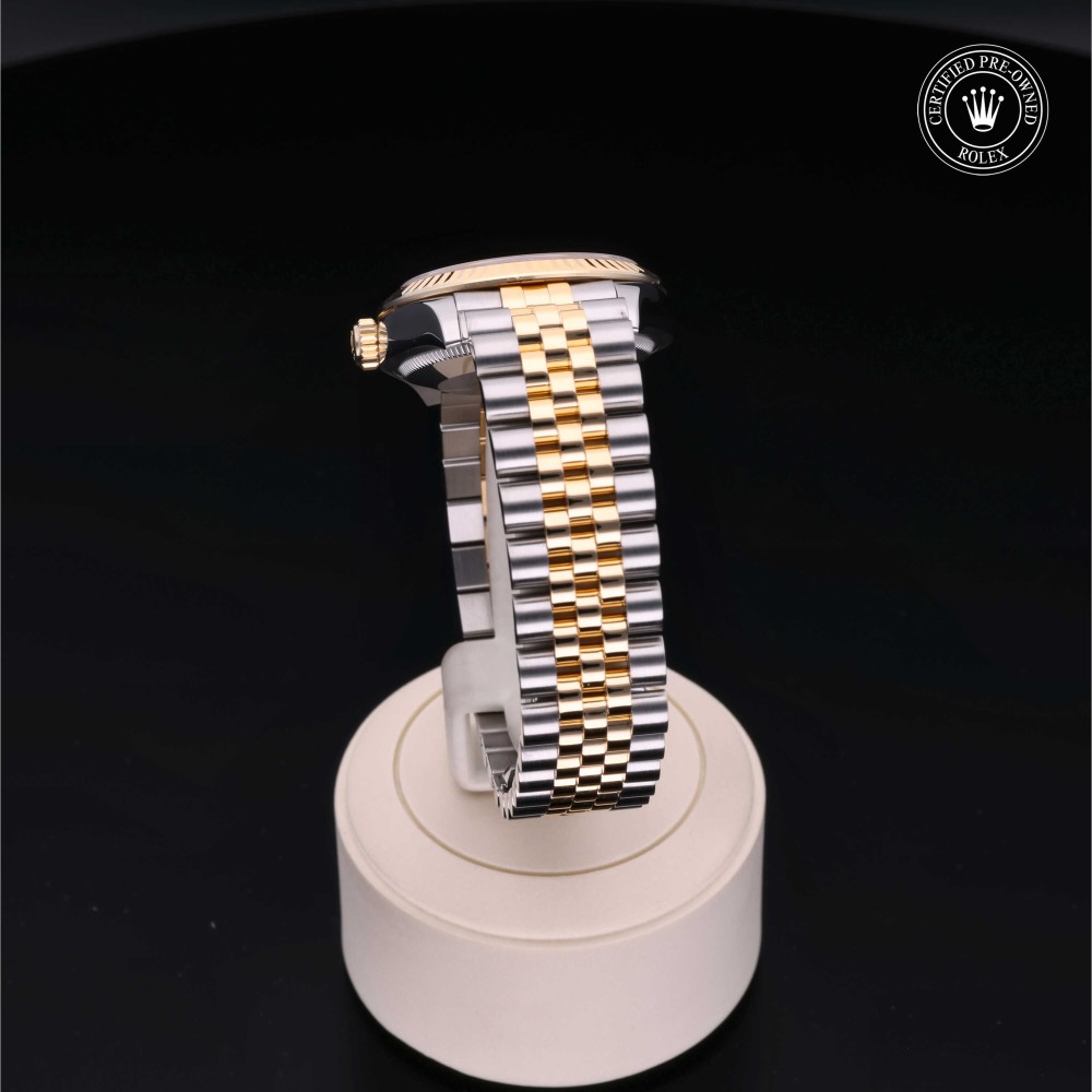 rolex-certified-pre-owned-Datejust-31 mm-Yellow Rolesor-2021-M278273-0020