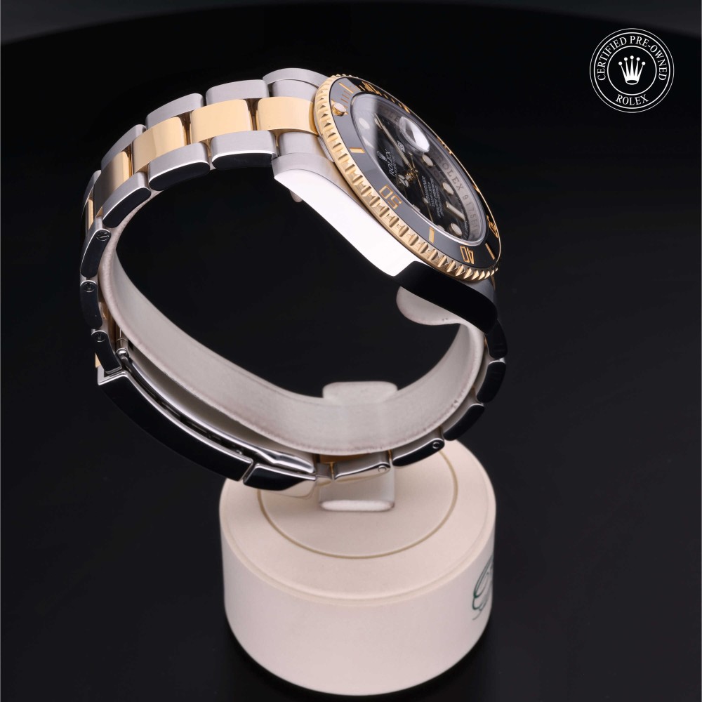 rolex-certified-pre-owned-Submariner Date-40 mm-Yellow Rolesor-2013-M116613LN-0001