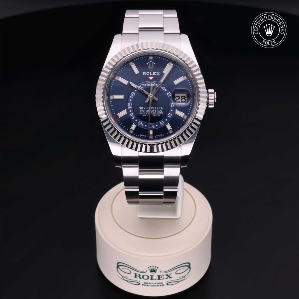 rolex-certified-pre-owned-Sky-Dweller-42 mm-White Rolesor-2020-M326934-0003