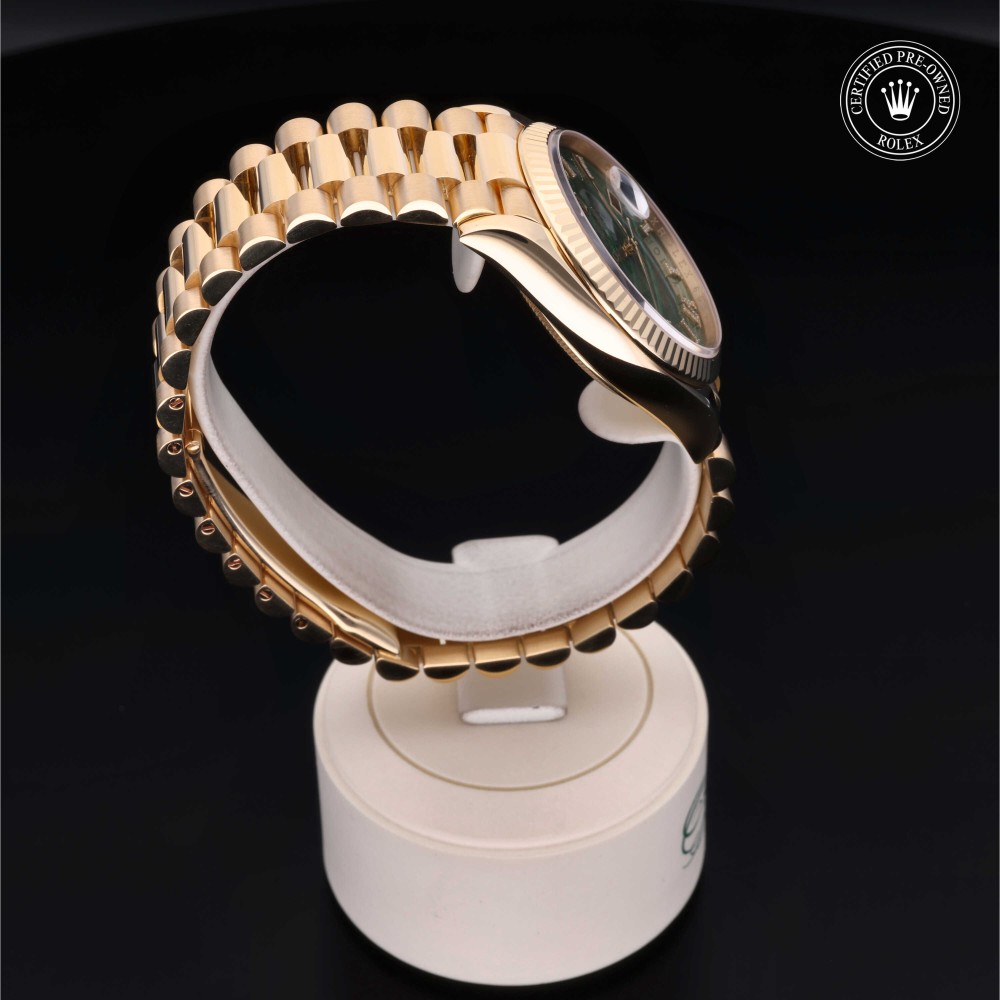 rolex-certified-pre-owned-Day-Date-36 mm-18ct Yellow Gold-2021-M128238-0048