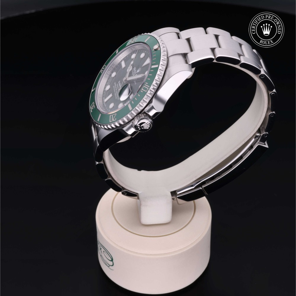 rolex-certified-pre-owned-Submariner Date-40 mm-Oystersteel-2019-M116610LV-0002