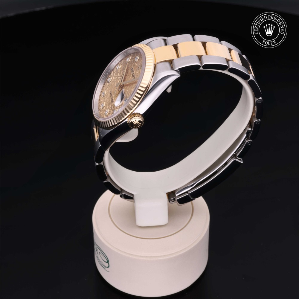 rolex-certified-pre-owned-Datejust-36 mm-Yellow Rolesor-2019-M126233-0033