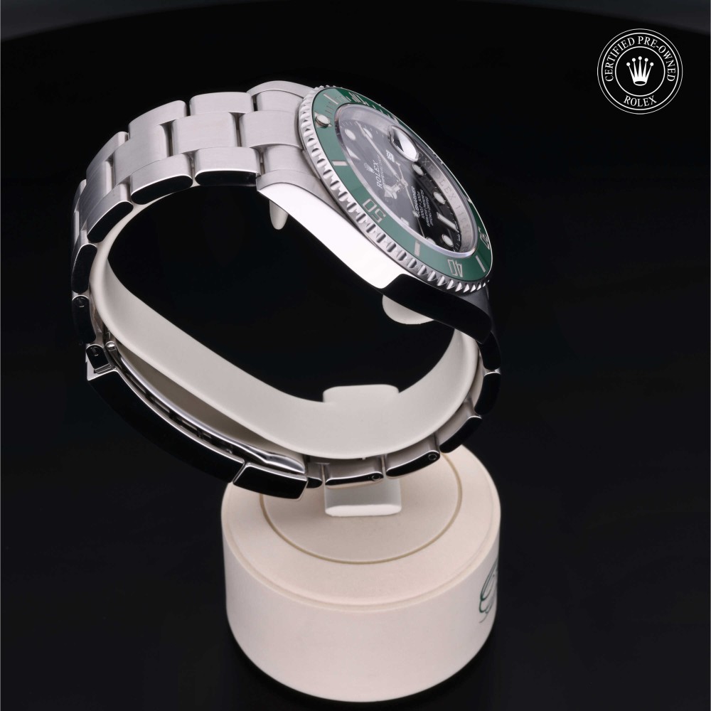 rolex-certified-pre-owned-Submariner Date-41 mm-Oystersteel-2021-M126610LV-0002