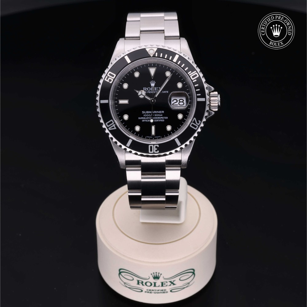 rolex-certified-pre-owned-Submariner Date-40 mm-Oystersteel-2003-M16610-0006