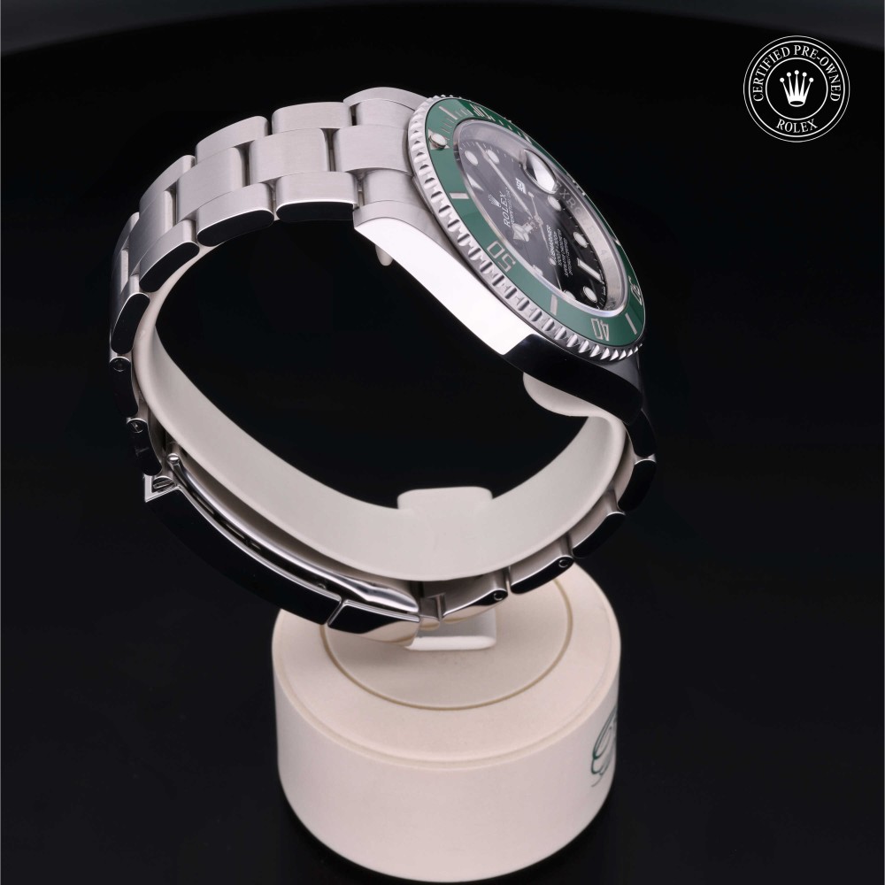 rolex-certified-pre-owned-Submariner Date-41 mm-Oystersteel-2021-M126610LV-0002