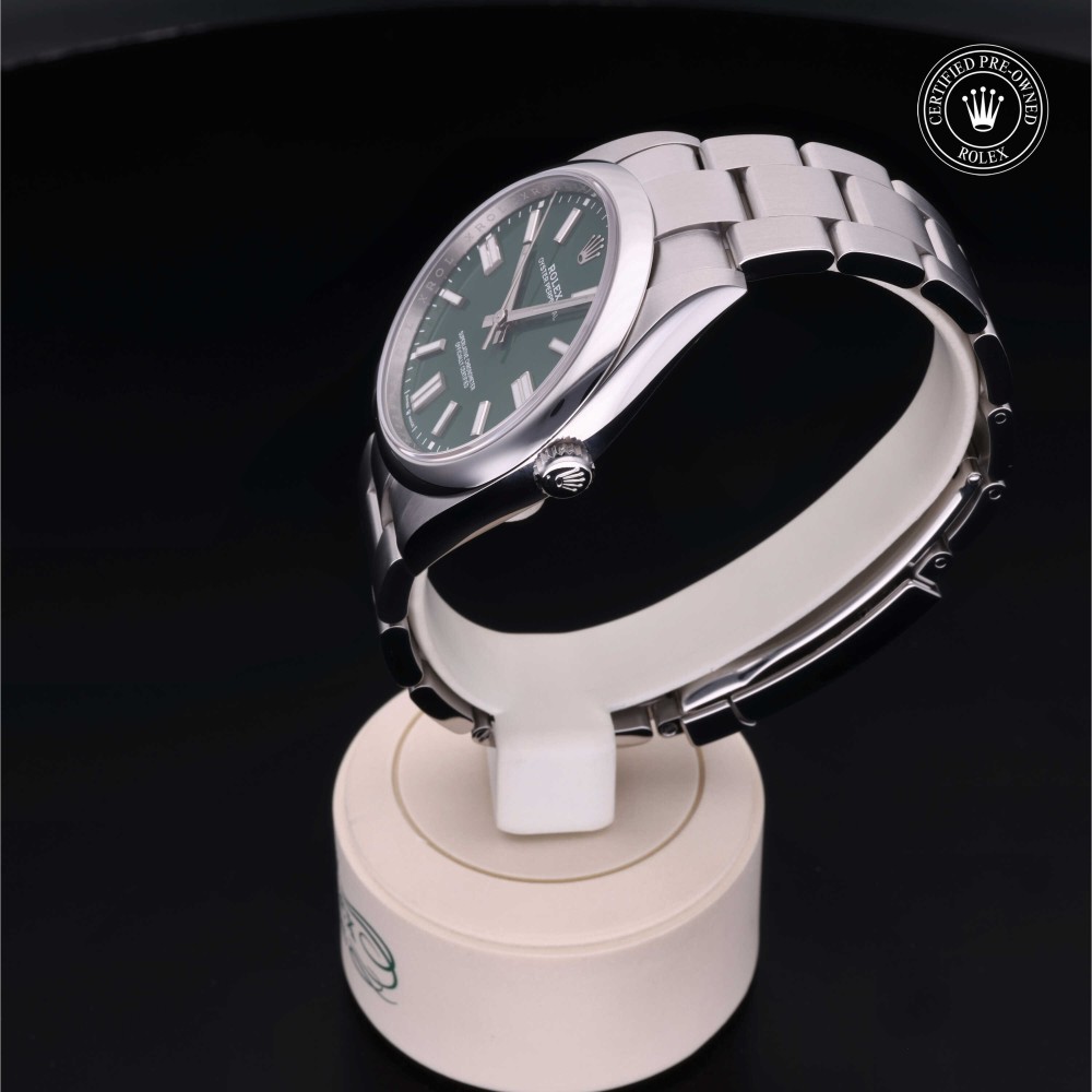 rolex-certified-pre-owned-Oyster Perpetual-41 mm-Oystersteel-2020-M124300-0005