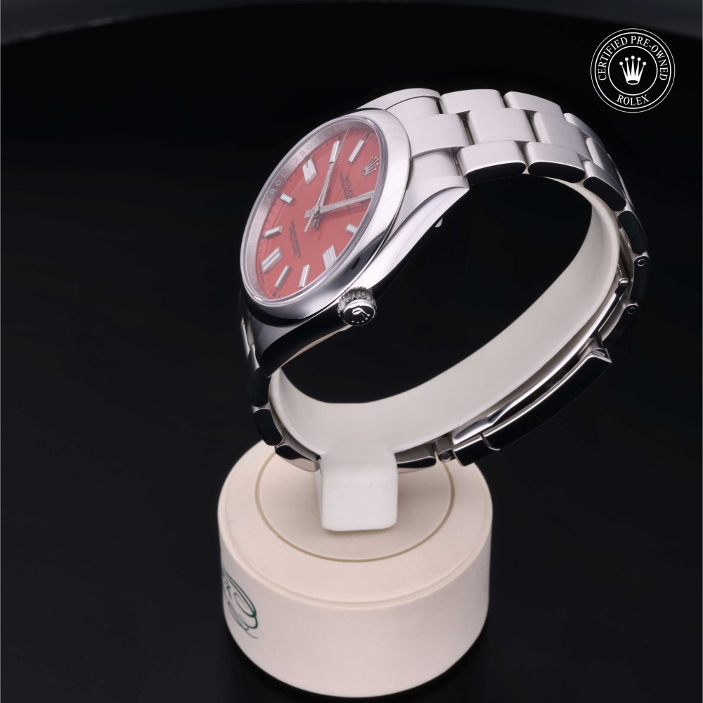 rolex-certified-pre-owned-Oyster Perpetual-41 mm-Oystersteel-2021-M124300-0007
