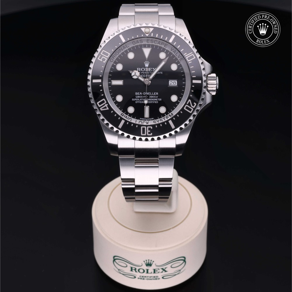 rolex-certified-pre-owned-Sea-Dweller Deepsea-44 mm-Oystersteel-2014-M116660-0001