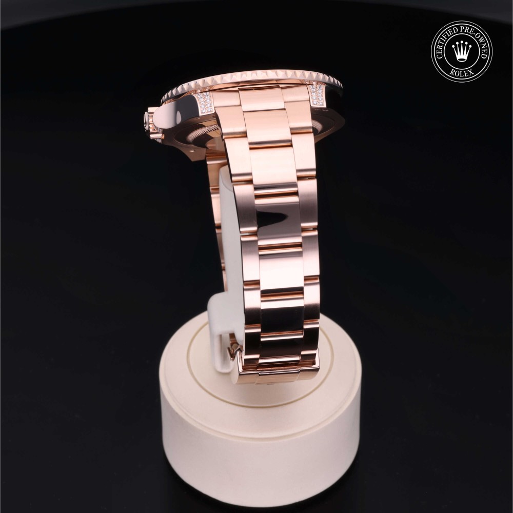 rolex-certified-pre-owned-GMT-Master II-40 mm-18ct Everose Gold-2021-M126755SARU-0003
