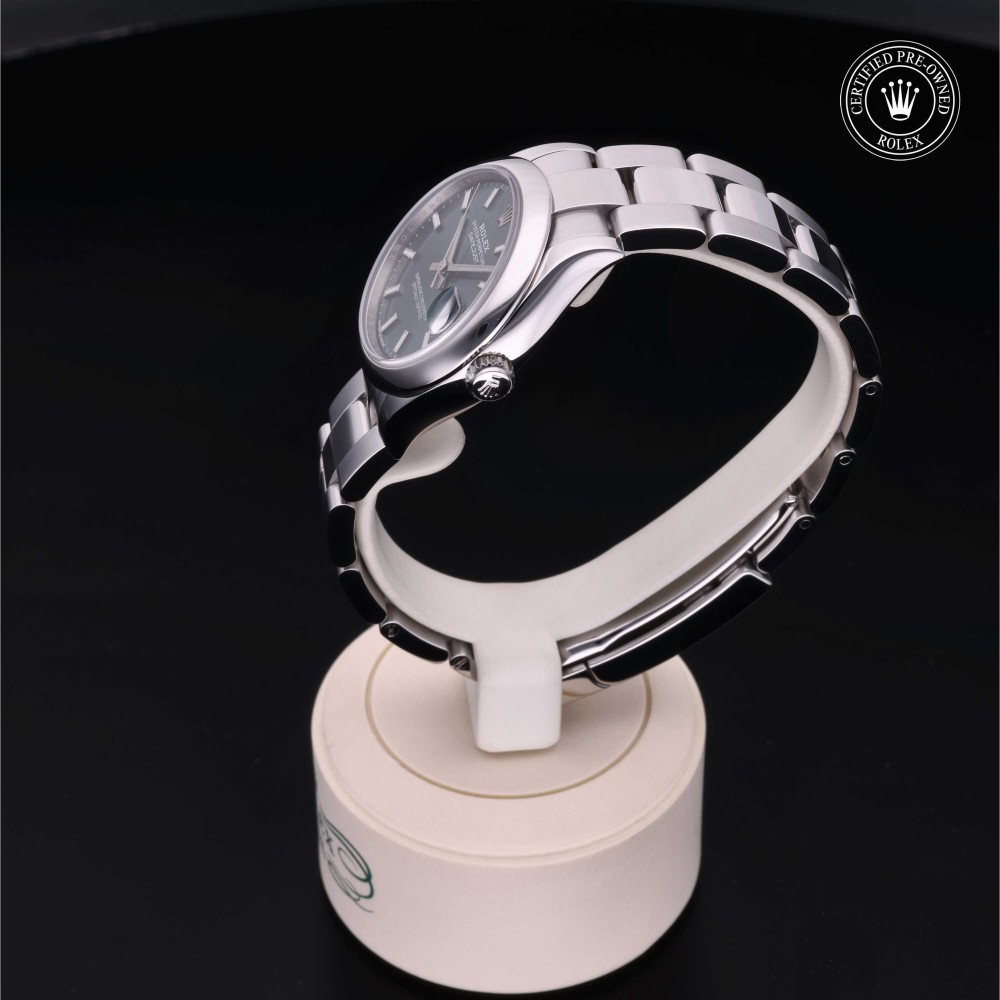 rolex-certified-pre-owned-Datejust-31 mm-Oystersteel-2021-M278240-0011